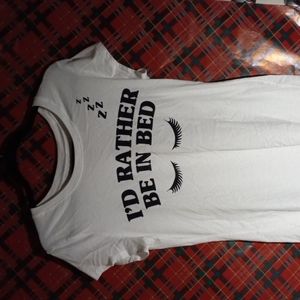 White juniors tee, "I'd rather be sleeping " on front, black letters, Wound Up